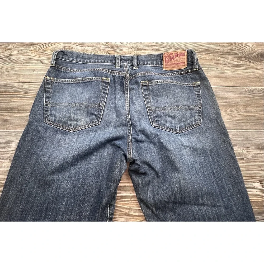 Lucky Brand 221 Original Straight Leg Blue Denim Jeans‎ Mens 36/30